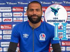 El arquero de Olimpia confesó la charla que tuvo con Pedro Troglio luego de la eliminación de Honduras.