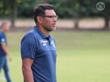 ‘Jocón’ Reyes y su recadito al Olimpia tras el título del Motagua: Quiere celebrar otra copa el domingo ante los blancos