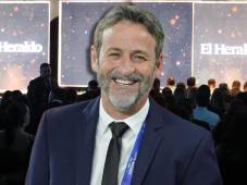 Thomas Christiansen reacciona tras ganar 'Lo Mejor de Centroamérica' en los Premios Diez: Me siento orgulloso
