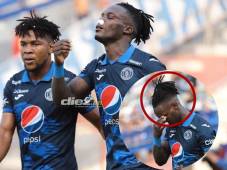 El delantero del Motagua lloró tras anotarle al Vida en el estadio Ceibeño. FOTO: Esaú Ocampo.