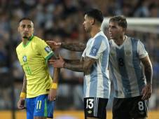 ¡Siguen las burlas! Argentina le envía otro palo a Raphinha tras humillarlo en la eliminatoria sudamericana: En silencio