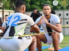 El delantero hondureño Eddie Hernández se sumó a su nuevo equipo en la India.