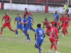 Real Sociedad no logró aprovechar su condición de local y fallaron en casa. Fotos José Luis Barralaga.