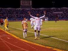 Un toro encendido: Jorge Álvarez se luce nuevamente, filtra un balón precioso que Benguché no desperdicia contra Atlas