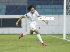 Luis Gabriel Suazo entró para ser la gran figura del partido sobre Bonaire en el Premundial Sub-17. Fotos Mauricio Ayala y Neptalí Romero.