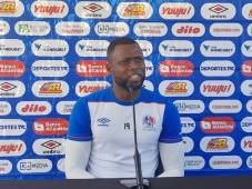 Yustin Arboleda se centra trabajar fuerte y estará listo para la Selección de Honduras en caso de ser convocado. Foto Erick Castillo.