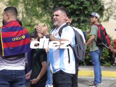 Marco llegó desde muy temprano al hotel de concentración del Inter Miami. Foto Mauricio Ayala.