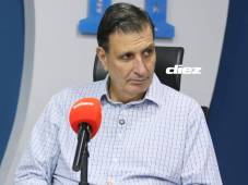 Jorge Salomón, presidente de la Federación de Fútbol de Honduras, en plena entrevista con DIEZ. Foto Marvin Salgado.