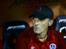 Troglio se desahoga después del triunfo de Olimpia sobre UPNFM: “Soy rencoroso, tengo un defecto y no me olvido”