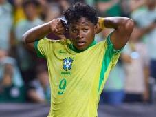 Endrick se sinceró en una entrevista con el exfutbolista, Romário.