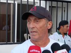 Pedro Troglio atendió a los medios de comunicación antes del viaje a San Pedro Sula.