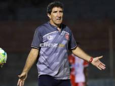 Héctor Vargas atiza: “No tengo duda que ese gol fue falta contra Quinteros, a Rougier todavía lo estarían sacando en ambulancia”