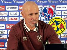 Espinel se mostró molesto al ser consultado por las dos bajas de América previo al duelo ante Olimpia.