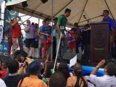 Keylor Navas fue recibido por miles de aficionados en el Estadio Municipal. Foto: radio Monumental