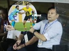 Jeaustin Campos está feliz al iniciar con triunfo y estalló contra un grupo de aficionados: 4 o 5 tipejos que solo vienen...