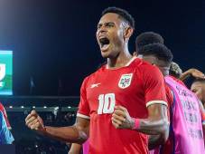 Panamá, con una tromba en los minutos finales, golea a Nicaragua y clasifica como líder de grupo por las eliminatorias
