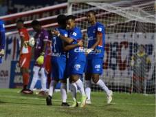 Olimpia avasallador: Así fue el minuto a minuto de la goleada del tricampeón ante el Vida en la jornada 3 del Clausura