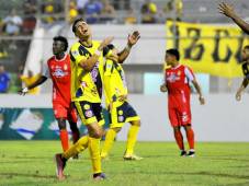 Génesis se duerme ante una Real Sociedad combativa que al final se lleva un punto de Comayagua