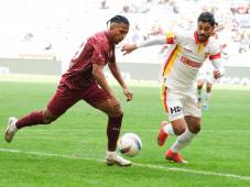 Rigoberto Rivas ha sido titular en el Hatayspor, pero el club la pasa mal y se encuentra en zona de descenso. Foto cortesía Hatayspor.