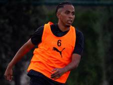 Rigoberto Rivas suma minutos con el Hatayspor en un triunfo amistoso contra el Sakaryaspor