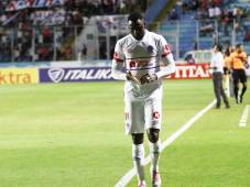 El delantero Yustin Arboleda recibirá cuatro partidos de sanción por las críticas a los árbitros tras ser expulsado.