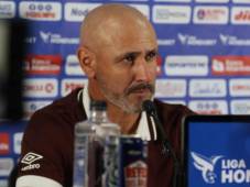 Espinel, decepcionado del insípido empate de su Olimpia contra Real España: Lo tomamos como derrota