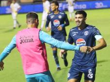 Motagua le asesta humillante derrota a un Génesis que mereció mejor suerte; los azules presionan arriba