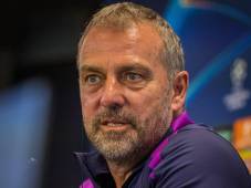 Hansi Flick en conferencia de prensa previo al partido ante el Chelsea en la Champions League.