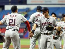 Mauricio Dubón le puso su firma en la victoria de los Astros sobre los Athletics.