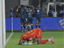 Motagua le arrebata el triunfo a un aguerrido Real España y mantiene el invicto y el liderato del Clausura