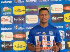 El delantero dejó las filas del Motagua y ahora su destino será con las Jaibas del Victoria.