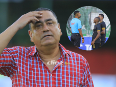 Jhon Jairo López reaccionó molesto luego de que Honduras Progreso perdiera en los últimos minutos ante Marathón. FOTO: Neptalí Romero.