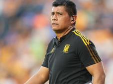 Tigres despide al entrenador Marco Antonio “Chima” Ruiz, ¿quién será el sustituto para dirigir el duelo ante Motagua?