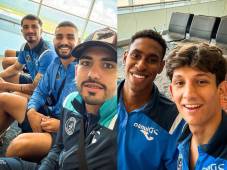 Los futbolistas de Motagua en su salida desde Palmerola con destino a Costa Rica. Fotos cortesía Motagua.