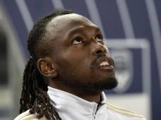 El futbolista hondureño tendrá la oportunidad de ejercitarse, sin embargo una vuelta a las canchas por ahora no tiene fecha.