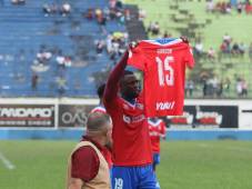 Arboleda celebra su doblete en tierras olanchanas. Fotos Marvin Salgado.
