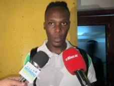 El delantero verdolaga sumó sus primeros minutos en el derbi sampedrano.