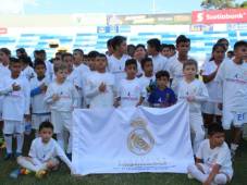Esta alianza asegura la sostenibilidad de más de 65 proyectos sociodeportivos de la Fundación Real Madrid en nueve países de Latinoamérica y EEUU.