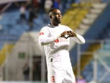 Yustin Arboleda logró anoche su segundo gol con el Olimpia en el presente torneo Clausura. Foto David Romero.