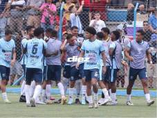 Génesis PN recibe al Motagua en el Estadio Roberto Córdova. FOTOS: David Romero.