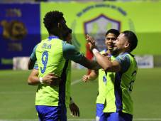 ¡Olancho FC descarga su furia y en nueve minutos mortales golea al Real España y lo deja sin invicto!