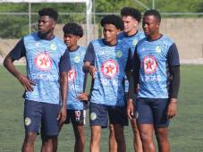 Bryan Bernárdez, Kevin Álvarez y el delantero Patrick Palacios son parte del Juticalpa FC.