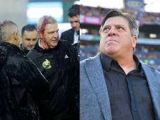 El Vasco Aguirre disputa su primera serie oficial en su tercer mandado al frente de la Selección Mexicana y el Piojo Aguirre se habría postulado como sustituto.