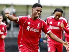 Keyrol Figueroa sigue dando pasos gigantes en su corta carrera rumbo al profesionalismo. Foto Livepool.