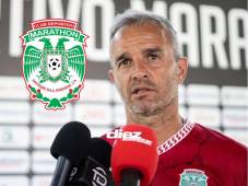 El técnico de Marathón en conferencia de prensa. FOTO: MAURICIO AYALA.