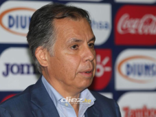 Ernesto Mejía, secretario de Fenafuth, lanza advertencia: “A la Selección va a ir el que quiera partirse el pecho por Honduras”