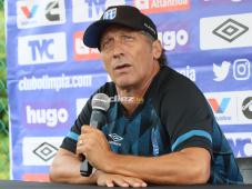 Troglio responde sobre candidatura para la Selección de Honduras y defiende a Bengtson: “A uno le causa placer estar en una lista”