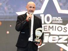 Eduardo Espinel gana el Premio DIEZ al 'Mejor técnico del año 2025': Lo dedico a toda la gente de Olimpia