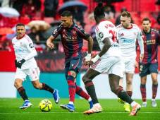 Kervin Arriaga tuvo acción desde el minuto 64 en la valiosa victoria ante el Sevilla y fue clave en el segundo gol. Foto captura de video.