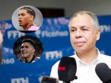 El abogado José Ernesto Mejía, secretario de la Federación de Honduras, se refirió a varios temas que roden a la Selección de Honduras. Fotos Mauricio Ayala y Jeffred Ramírez.